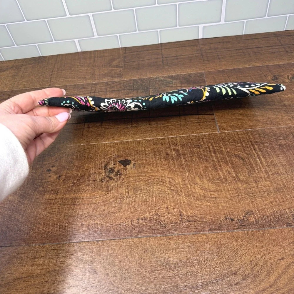 Vera Bradley Bandana Swirl Flat Curling Iron Travel Sleeve Case Cover